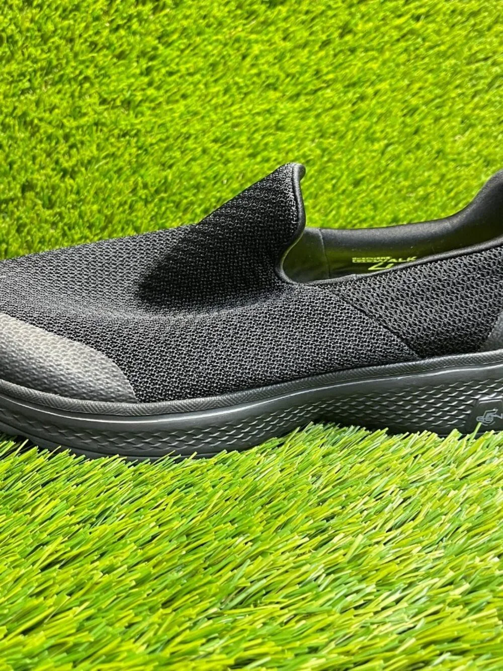 Skechers Go Walk 4 Mens Size 13 Black Classic Walking Slip-On Shoes Sneakers